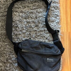 lululemon athletica Black Belt Bag Adjustable Strap